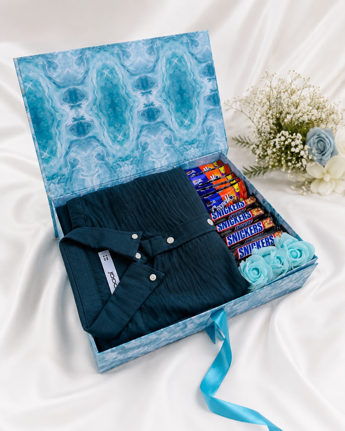 Ocean Blue Shirt & Chocolate Hamper