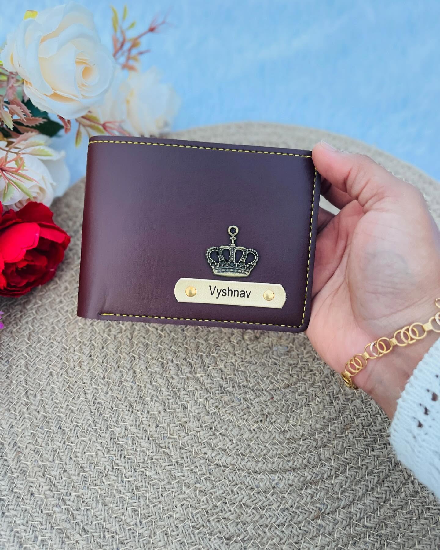 Vyshnav Crown Personalized Wallet